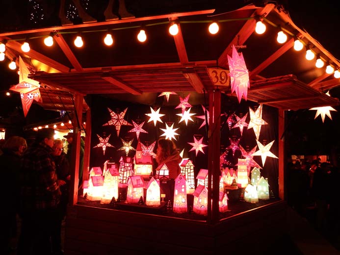 Cologne Christmas Markets guide a traditional wooden market hut stall