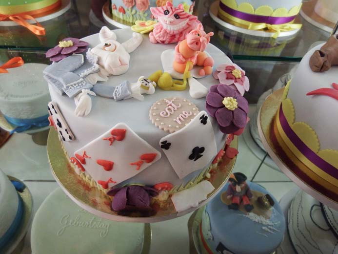 Cologne City Guide things to eat decorative cake