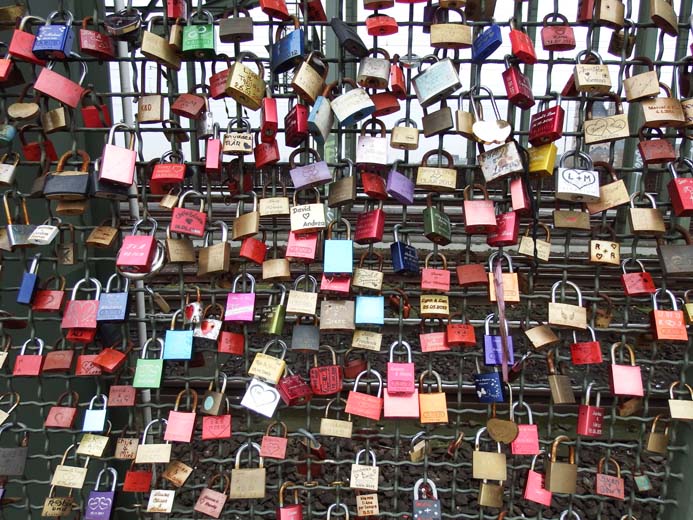 Cologne City Guide things to do love locks